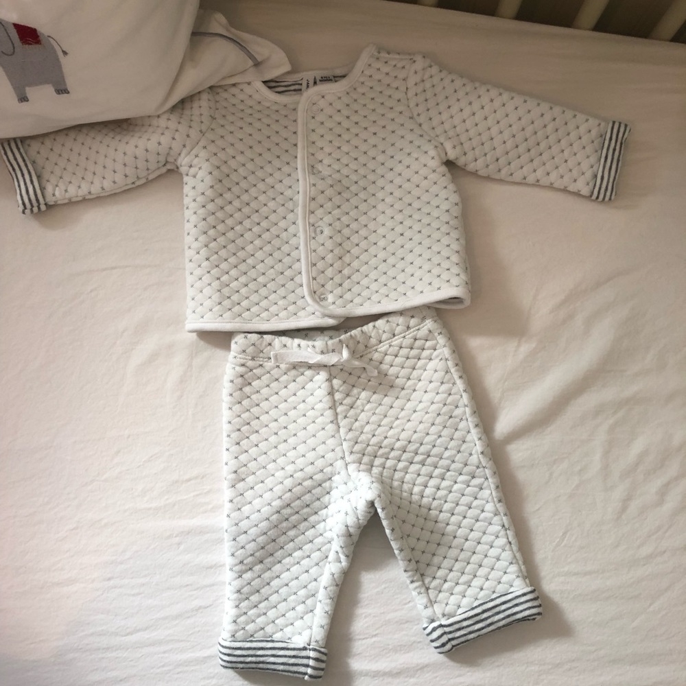 Janie and Jack Quilted Newborn Set